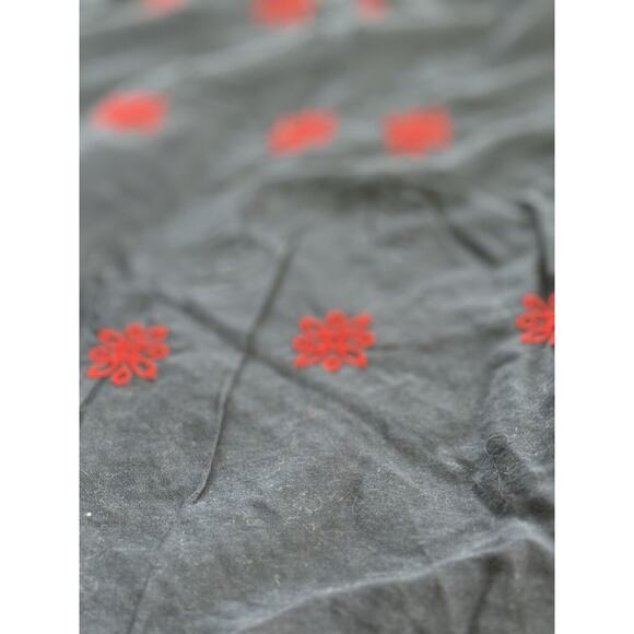 CATHERINES Size 1X Embroidered Eyelet Flutter Sleeve Top 100% Cotton Navy/Red - Picture 2 of 5